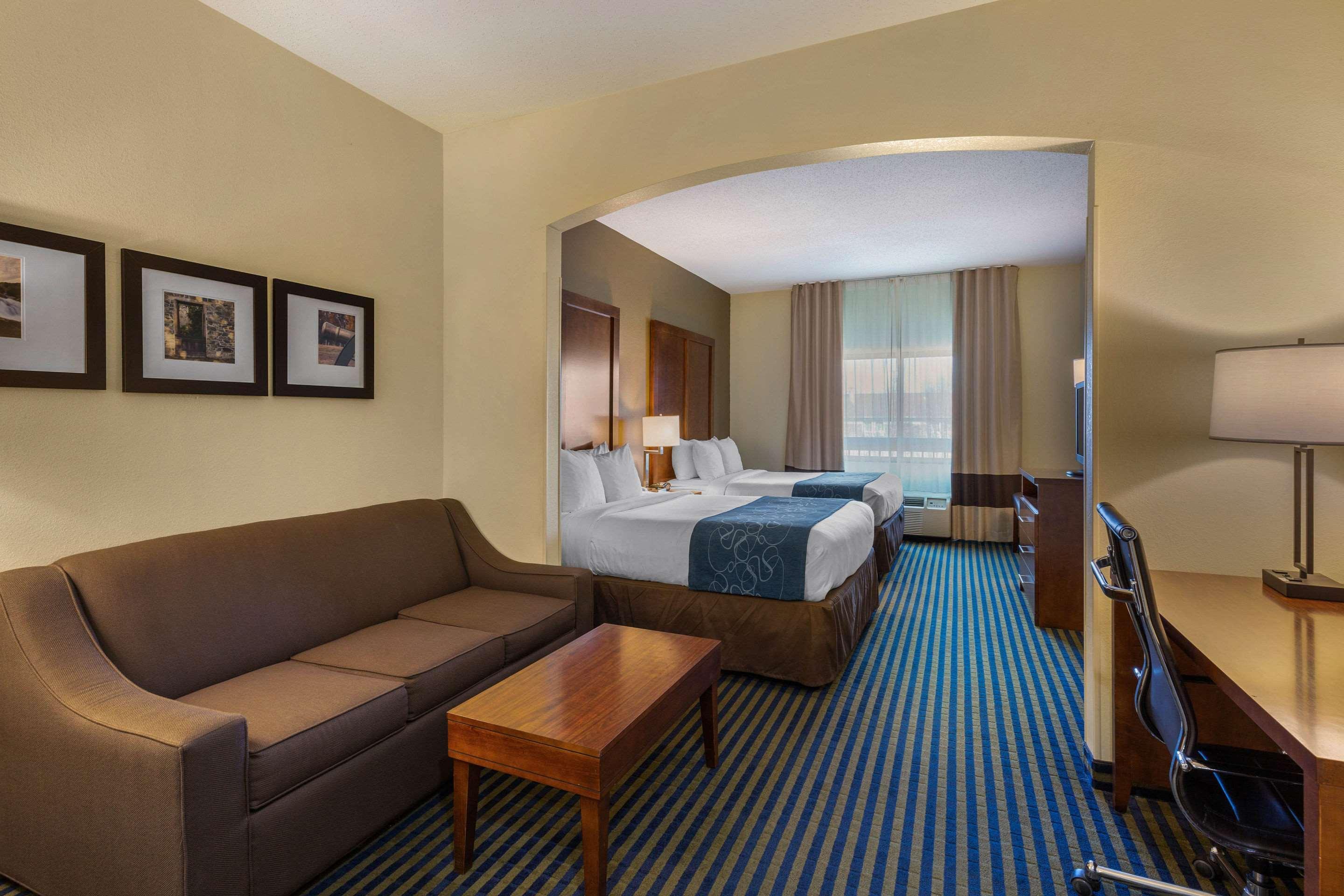 Holiday Inn Express & Suites Leesburg - Historic District By Ihg Dış mekan fotoğraf
