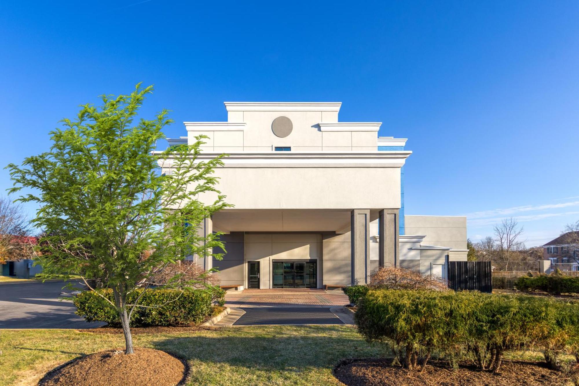 Holiday Inn Express & Suites Leesburg - Historic District By Ihg Dış mekan fotoğraf
