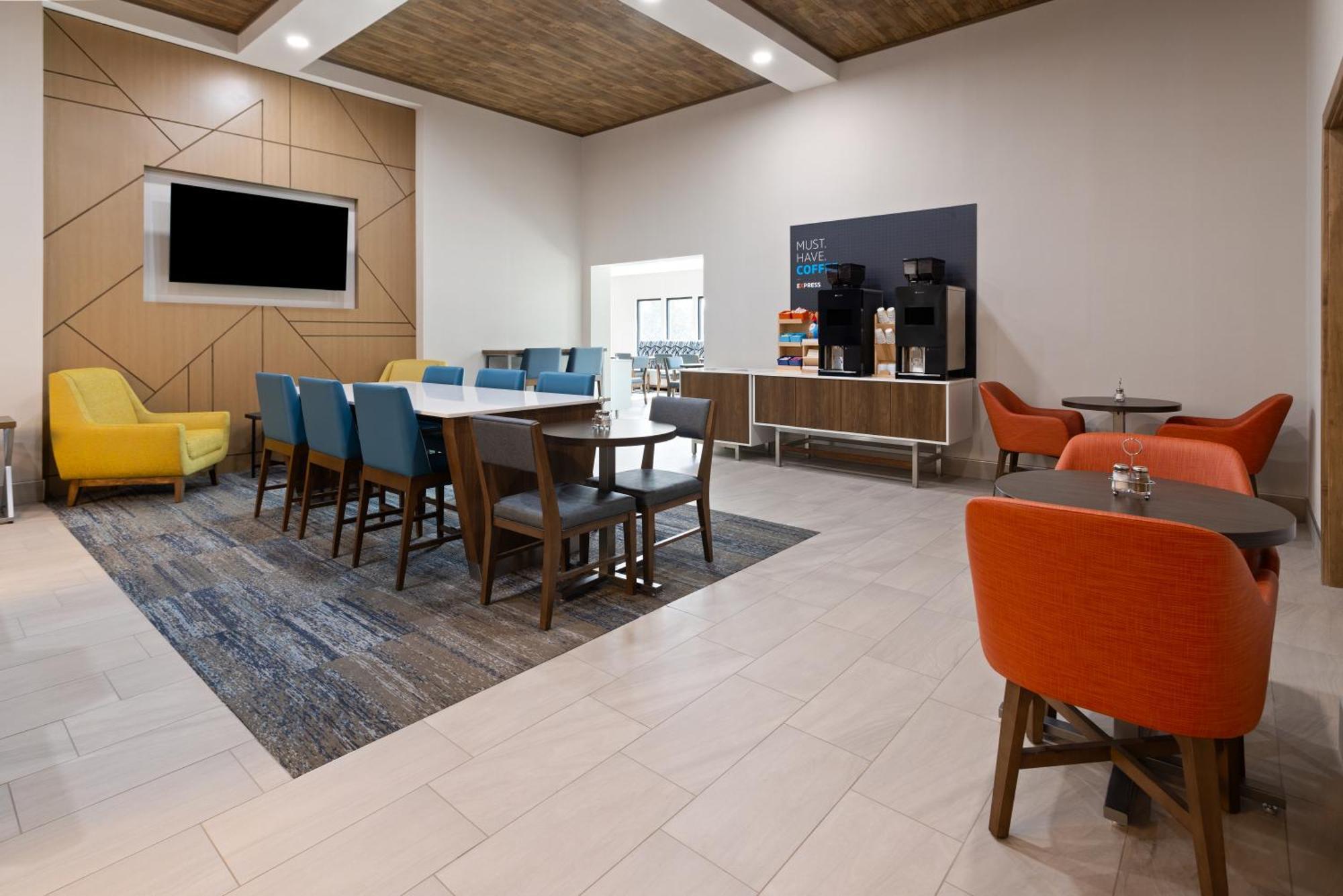 Holiday Inn Express & Suites Leesburg - Historic District By Ihg Dış mekan fotoğraf